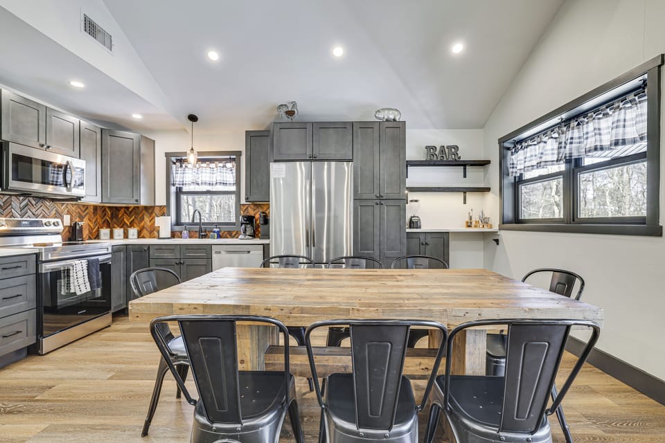 Dining Area | 2nd Floor