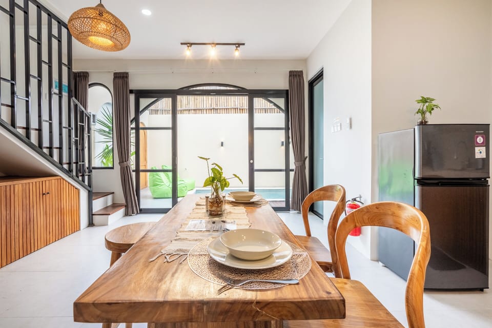 Villa, Pool View | Dining