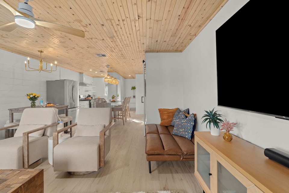 Living room.