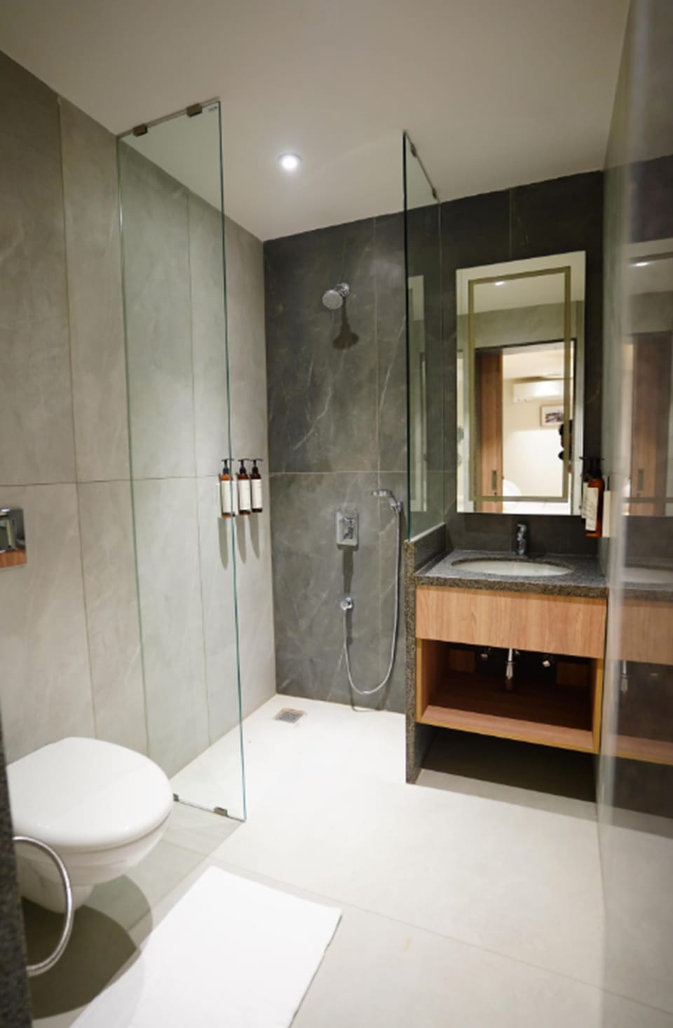 Shower, towels, soap, shampoo