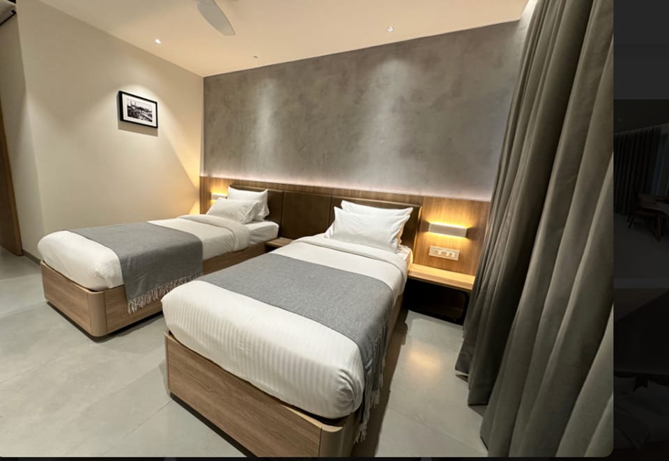 Executive Twin Room | Free WiFi