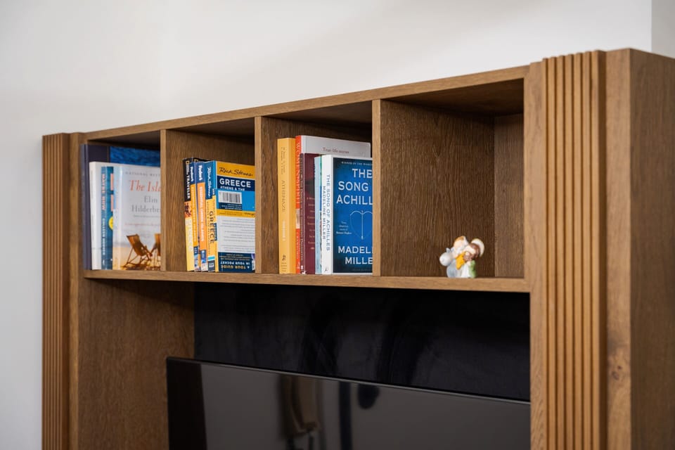 Suite | Interior