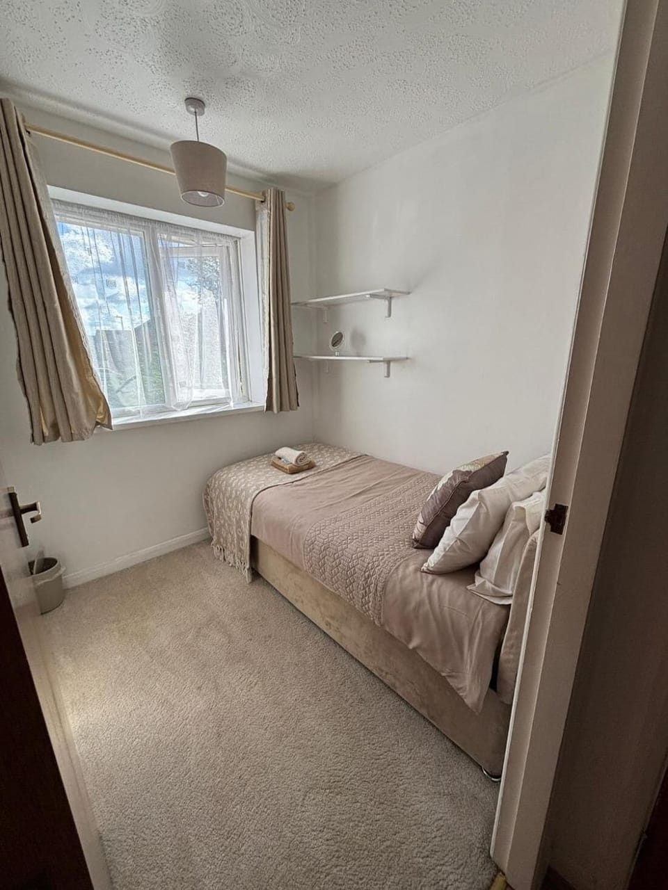 House, 3 Bedrooms, Patio, Garden View | Interior