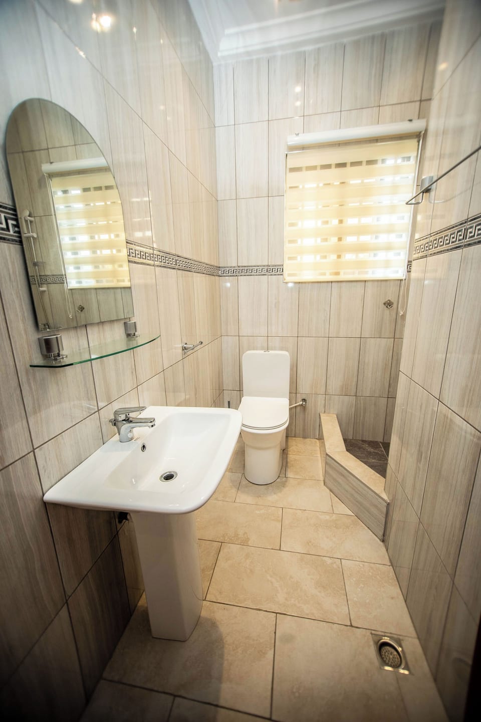 Shower, free toiletries, towels, soap