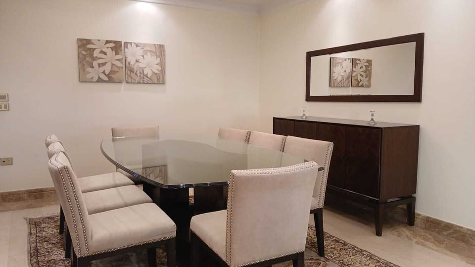 Luxury Apartment, Balcony | Dining