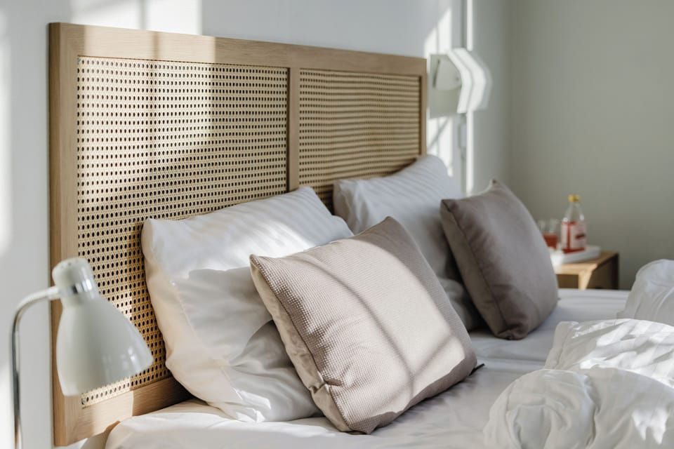 Deluxe Double Room, Balcony | Free WiFi, bed sheets