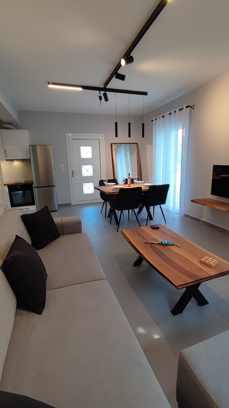 House | 4 bedrooms, Internet