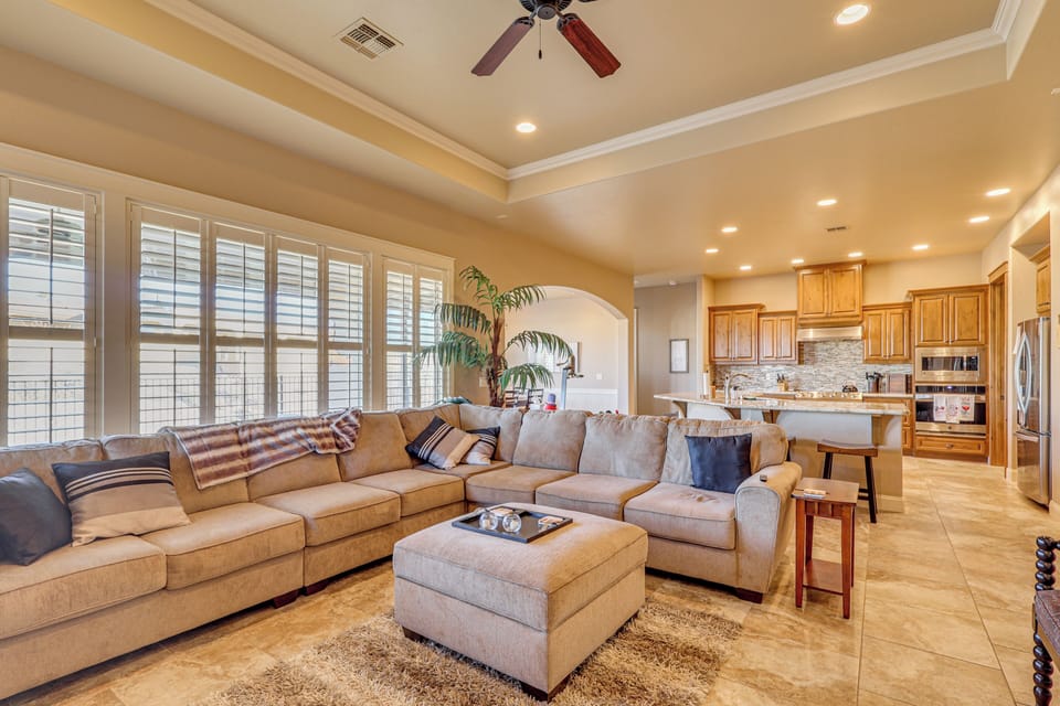 House (3 Bedrooms) | Interior