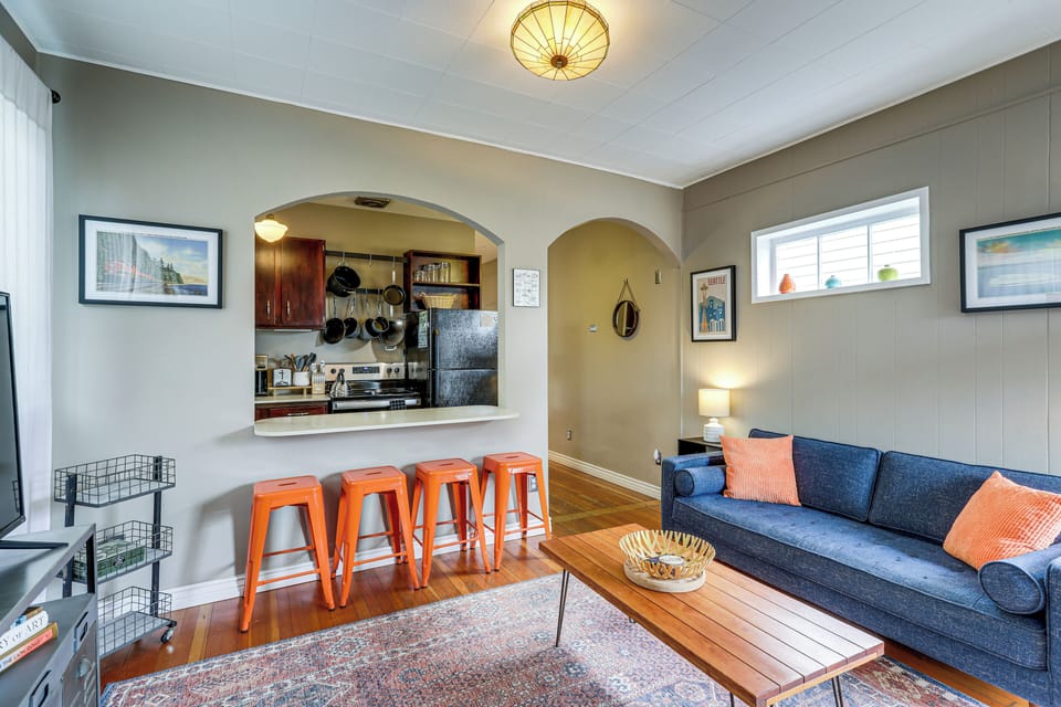 House (1 Bedroom) | Front of property