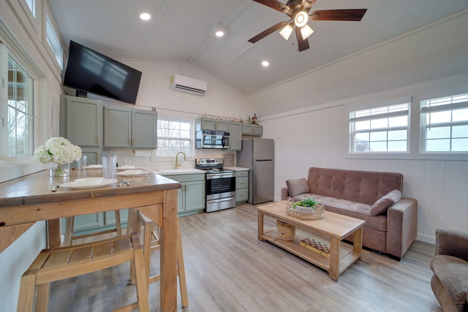 House (1 Bedroom) | Interior