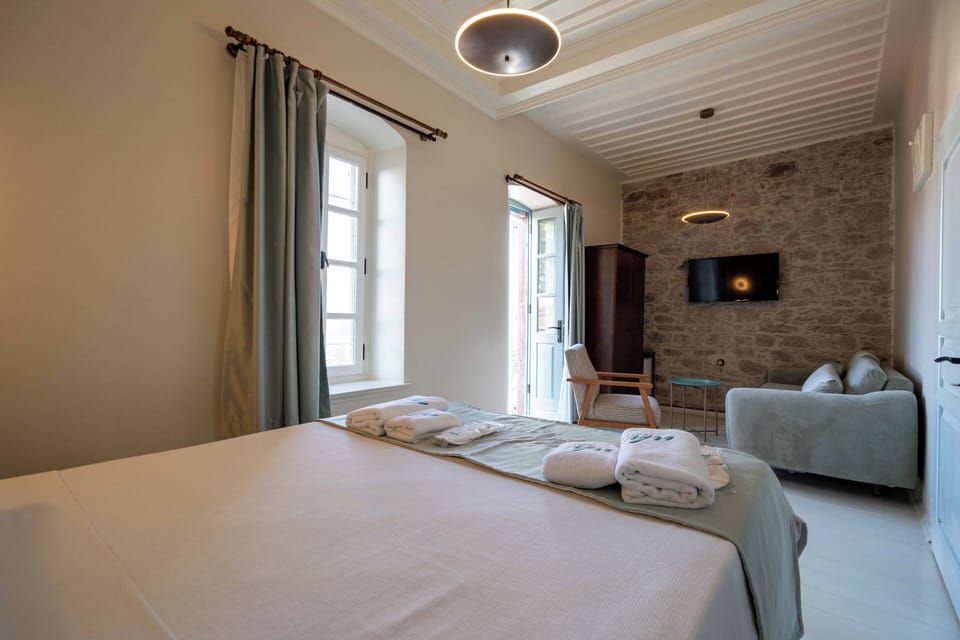 Family Quadruple Room | Free WiFi