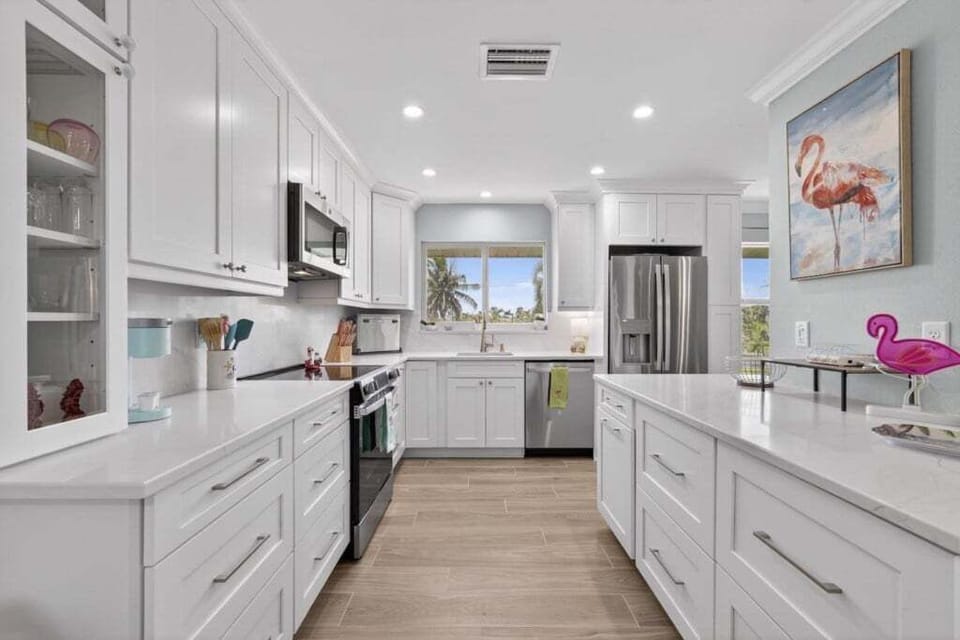 Condo, 2 Bedrooms | Private kitchen