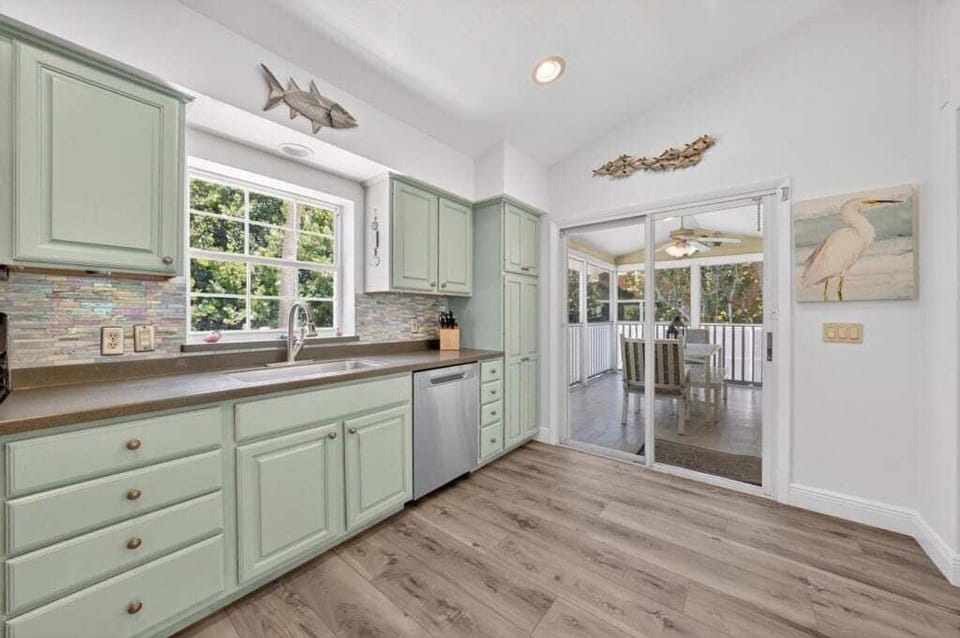 House, 4 Bedrooms | Interior