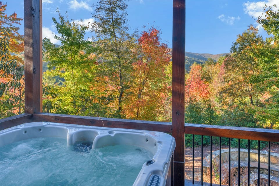 Wolf Branch Retreat - Hot Tub Views