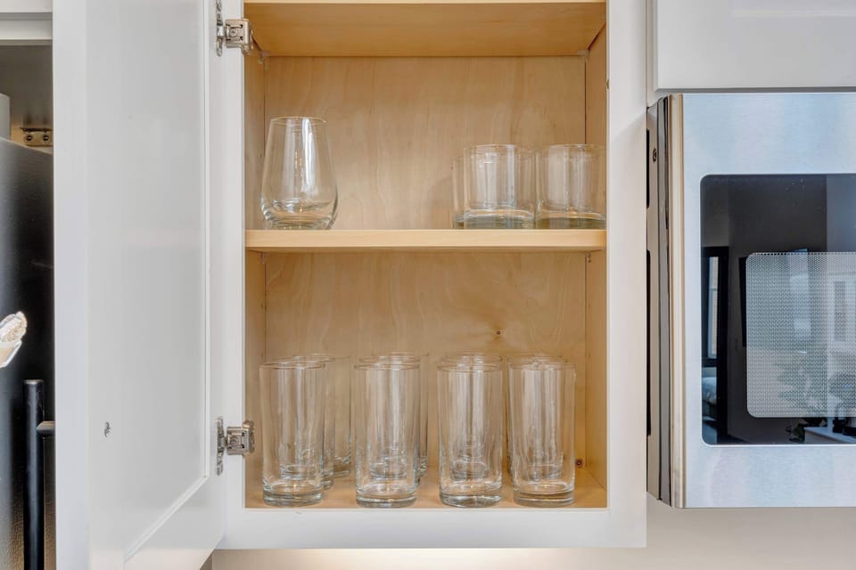 Plenty of drinking glasses for everyone's use