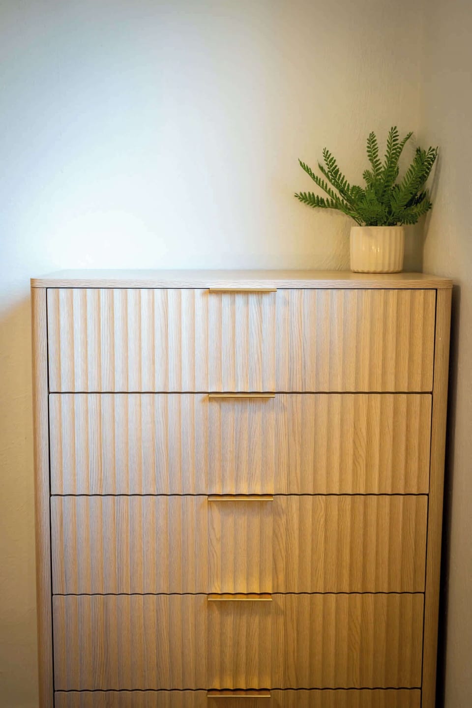Bedroom detail #4