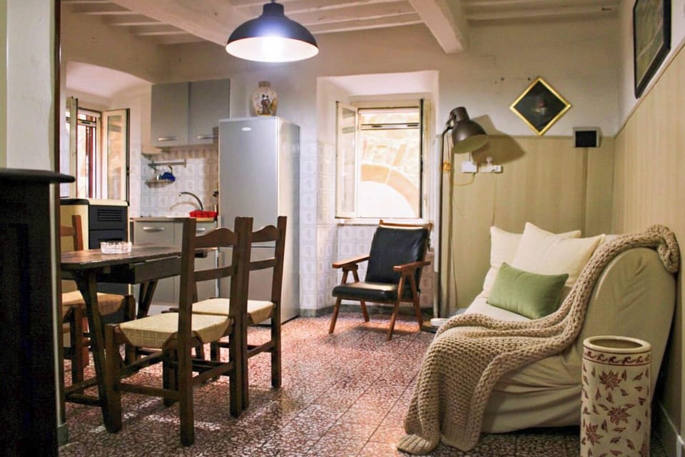 Apartment, City View | Living area