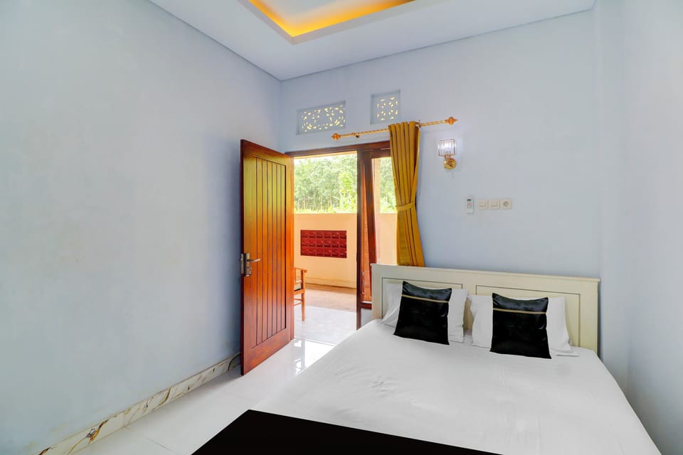 Standard Double Room | Premium bedding, desk, free WiFi, bed sheets