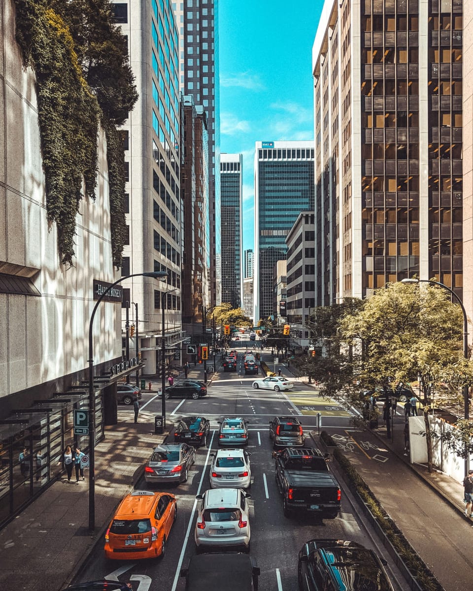 A downtown metropolis, with walking access to award winning restaurants.