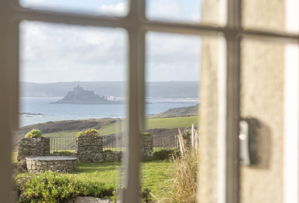 Acton Castle, Marazion: A one-of-a-kind view