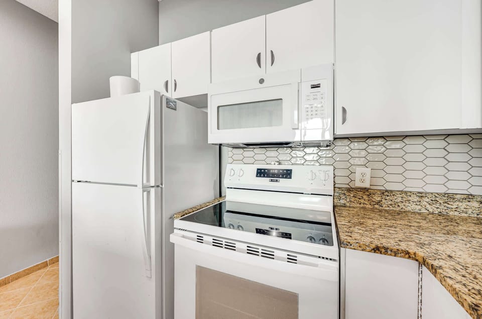 Large Kitchen Area
