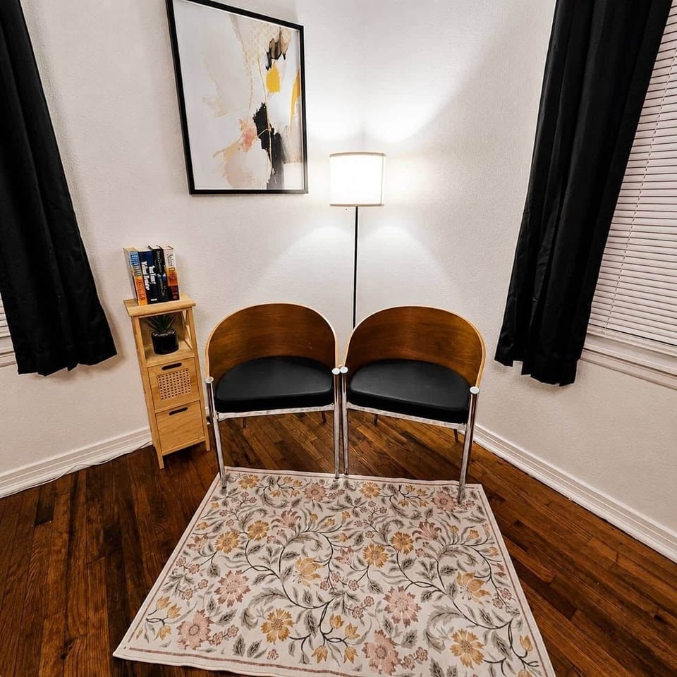 Bedroom 2 Sitting Area