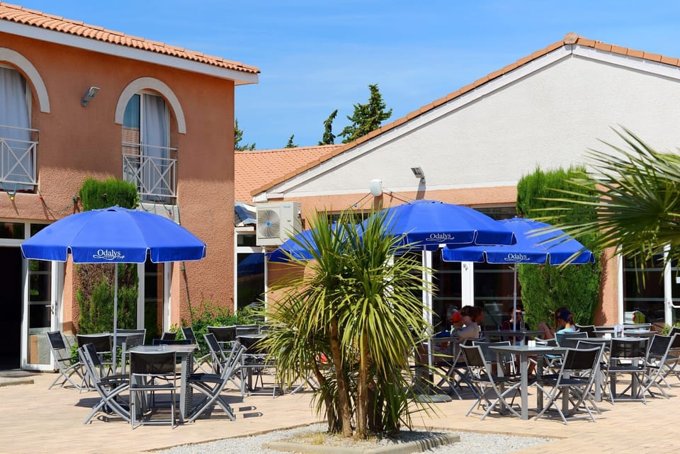 You’ll enjoy a relaxing vacation at this prime destination!
