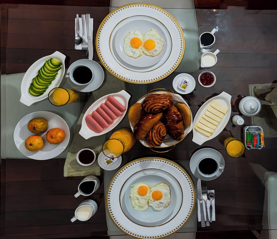 Breakfast meal