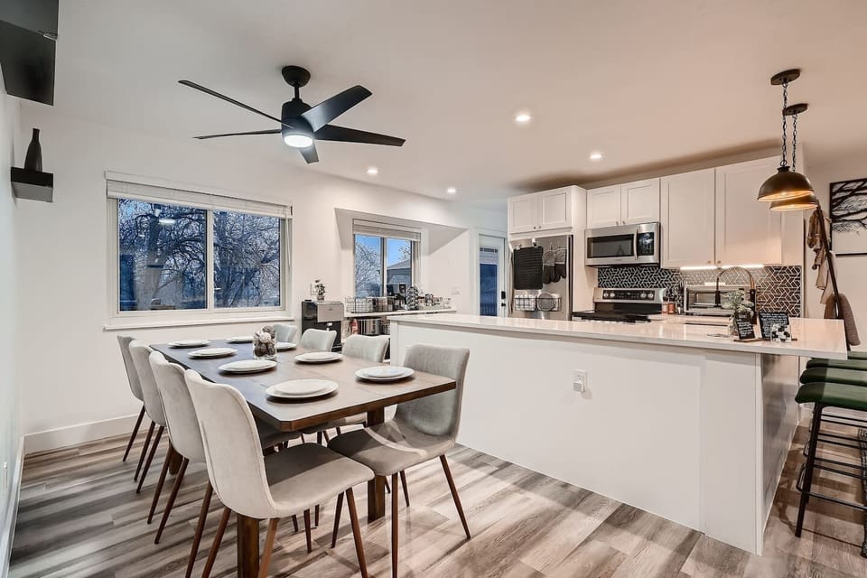 Dining room with seating for 8, plus bar seating
