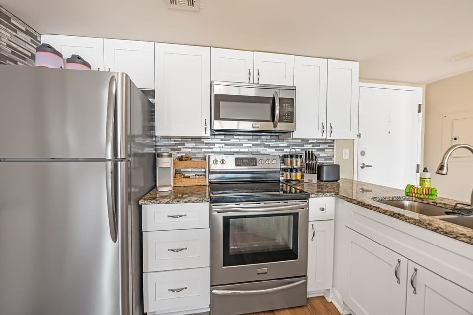 Large Kitchen Area
