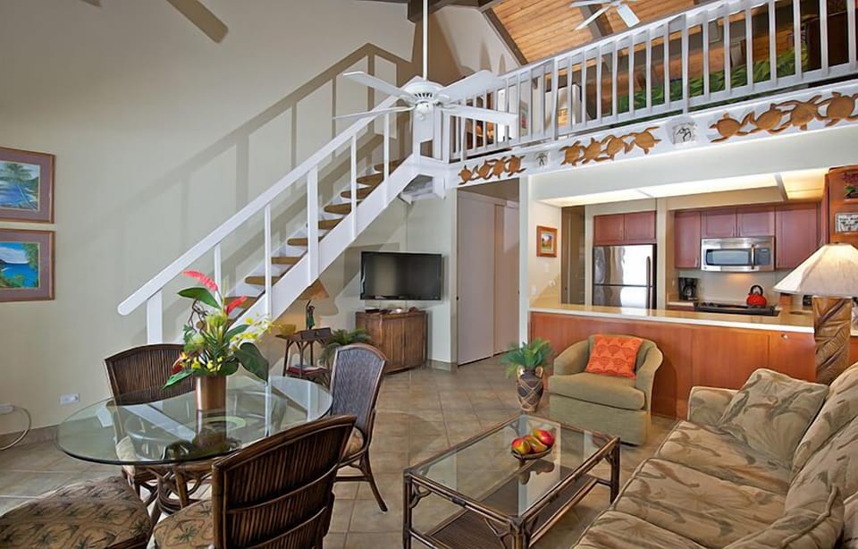Condo, 2 Bedrooms | Interior