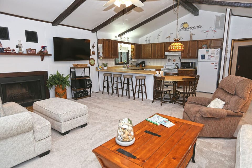 Great Room 2022