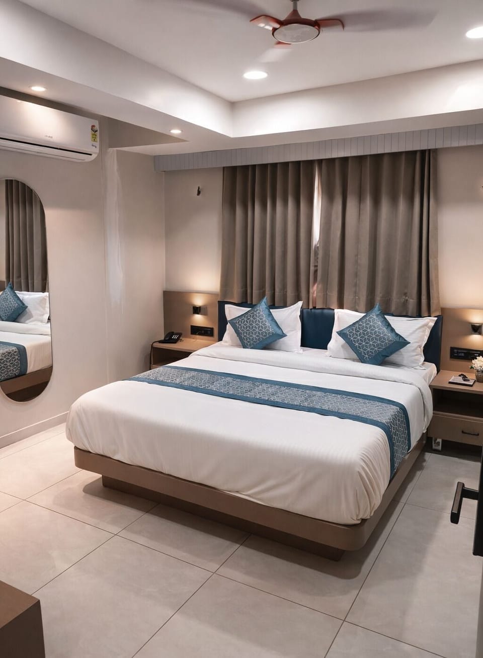 Superior Room | Desk, free WiFi