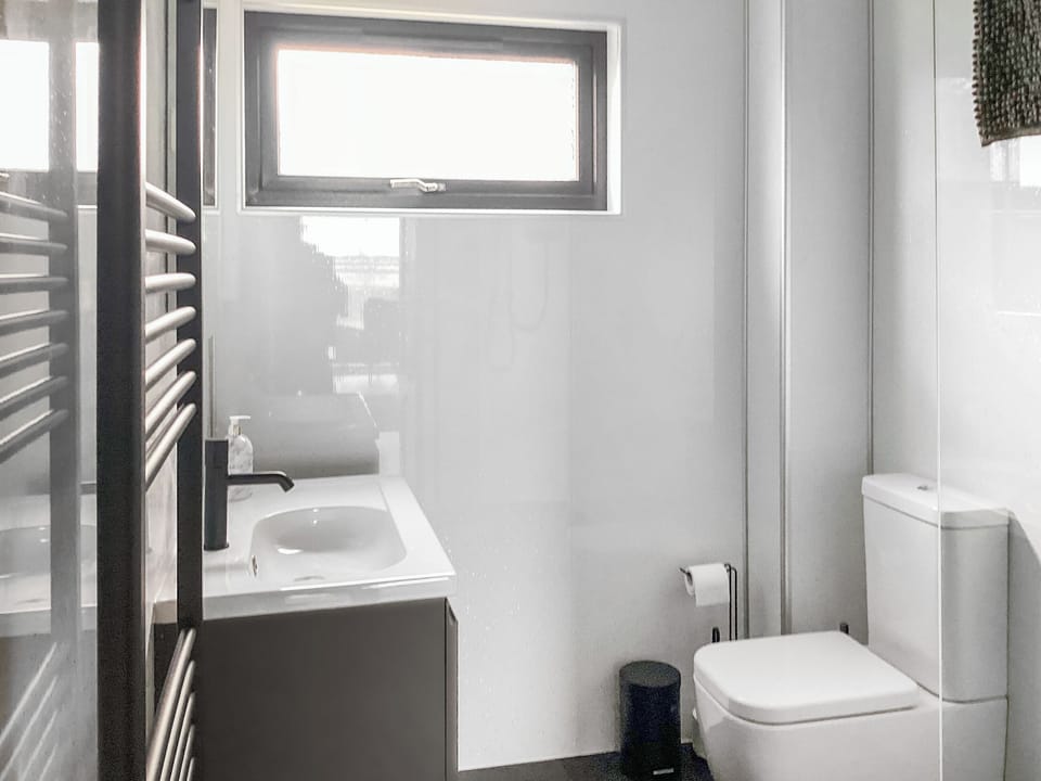 Bathroom | Stroma, Edderton