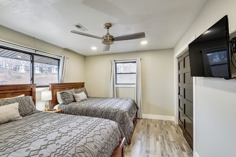 Bedroom 6 | 2 Queen Beds | Upper Level