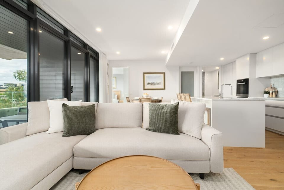 Spacious lounge area with stylish furnishings and room for everyone to relax.