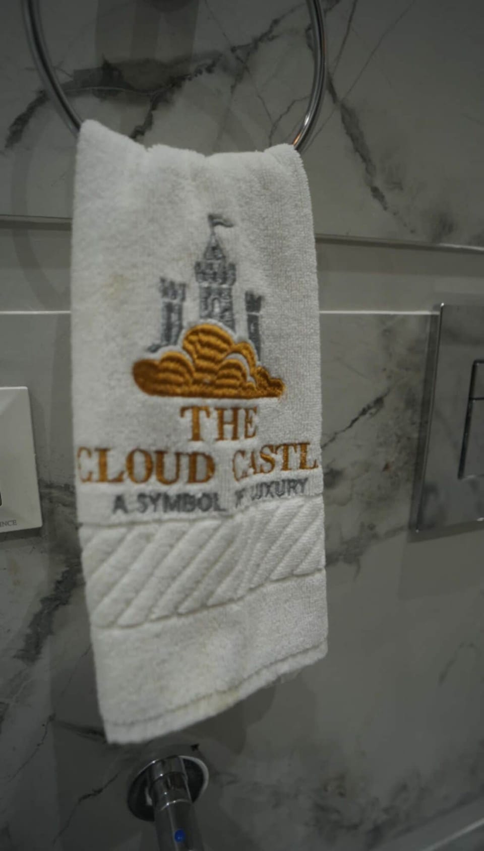 Deluxe Double Room, City View | Bathroom | Shower, free toiletries, towels