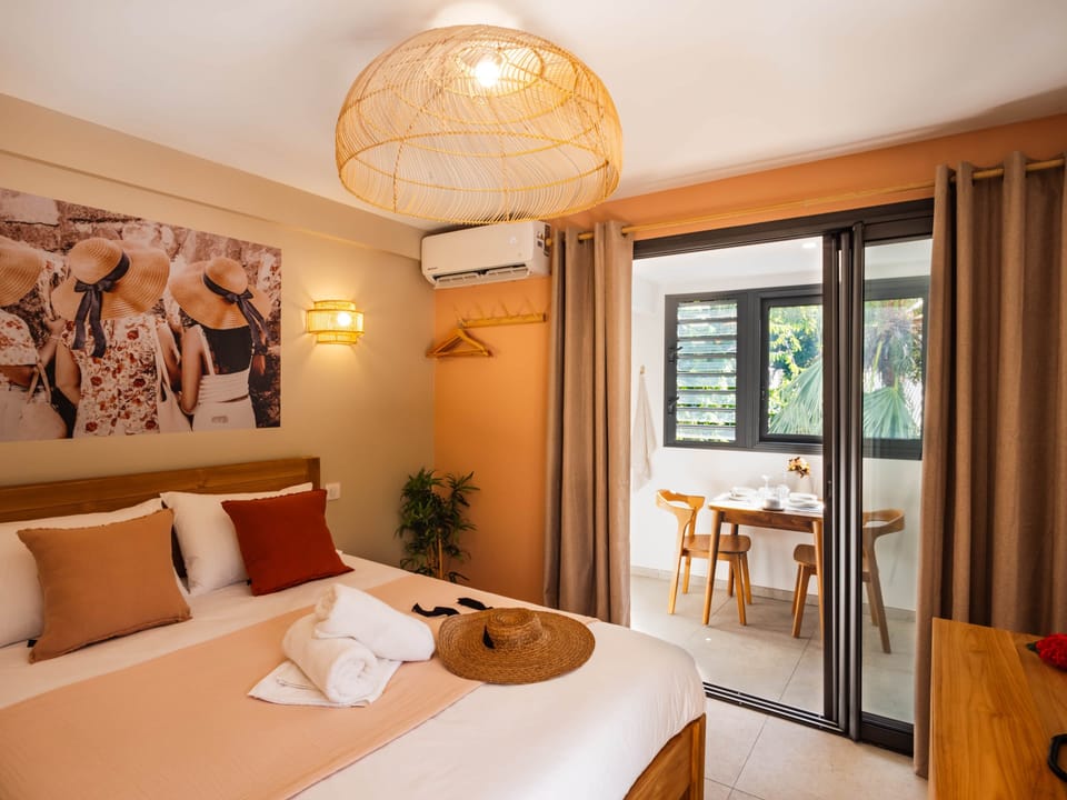Chambre avec Terrasse St Leu_Appartement Belle Dame_Escale Bleue_Résidence de tourisme Saint Leu 97