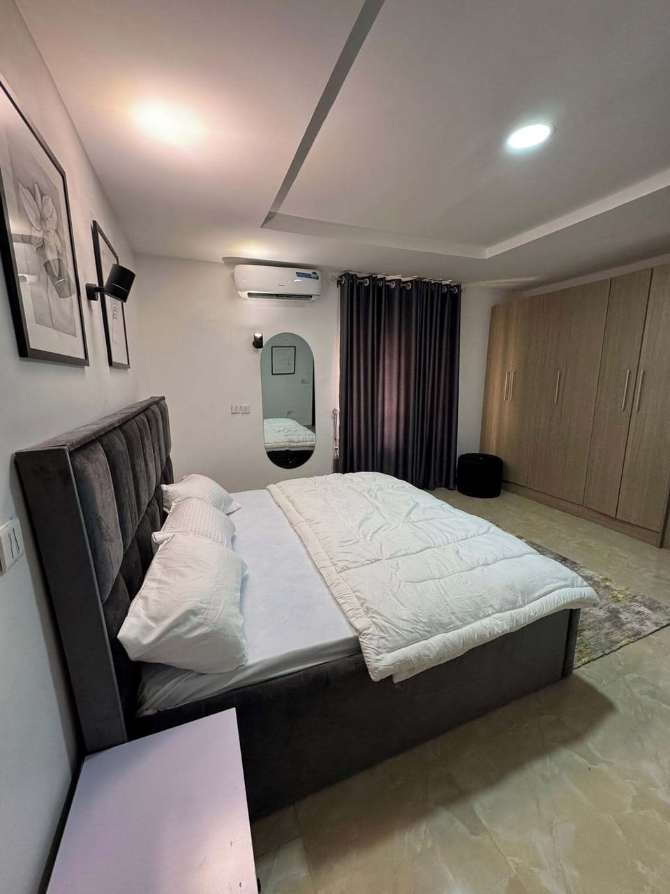 Deluxe Room, Balcony, City View | Desk, laptop workspace, blackout drapes, soundproofing