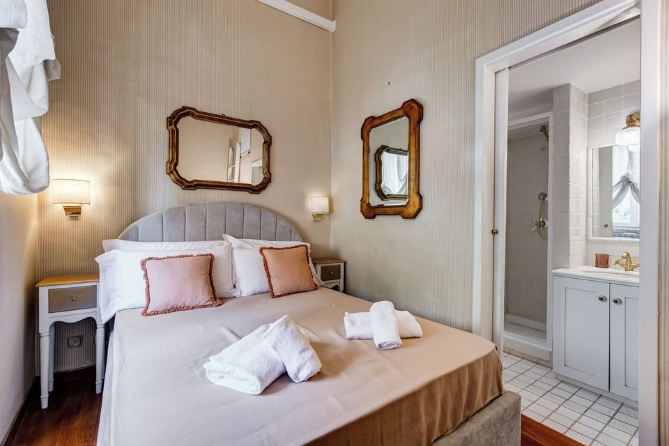 Apartment, 1 Bedroom, Non Smoking | Down comforters, iron/ironing board, cribs (free), WiFi (free)