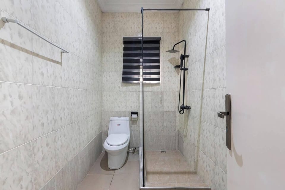 Family Room, Balcony, City View | Bathroom | Free toiletries, towels, soap, shampoo