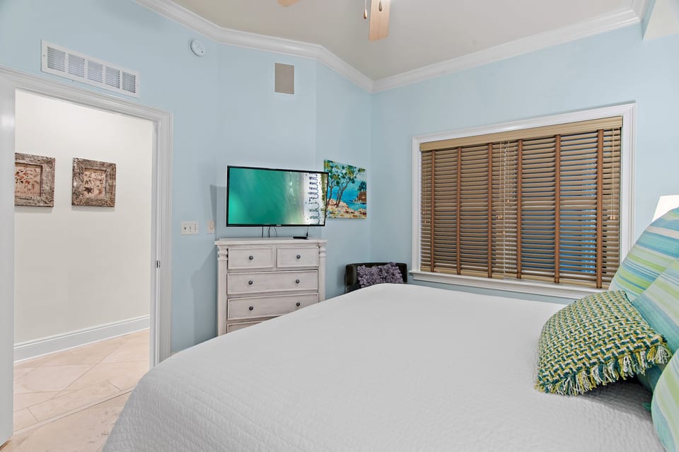 2nd King Bedroom