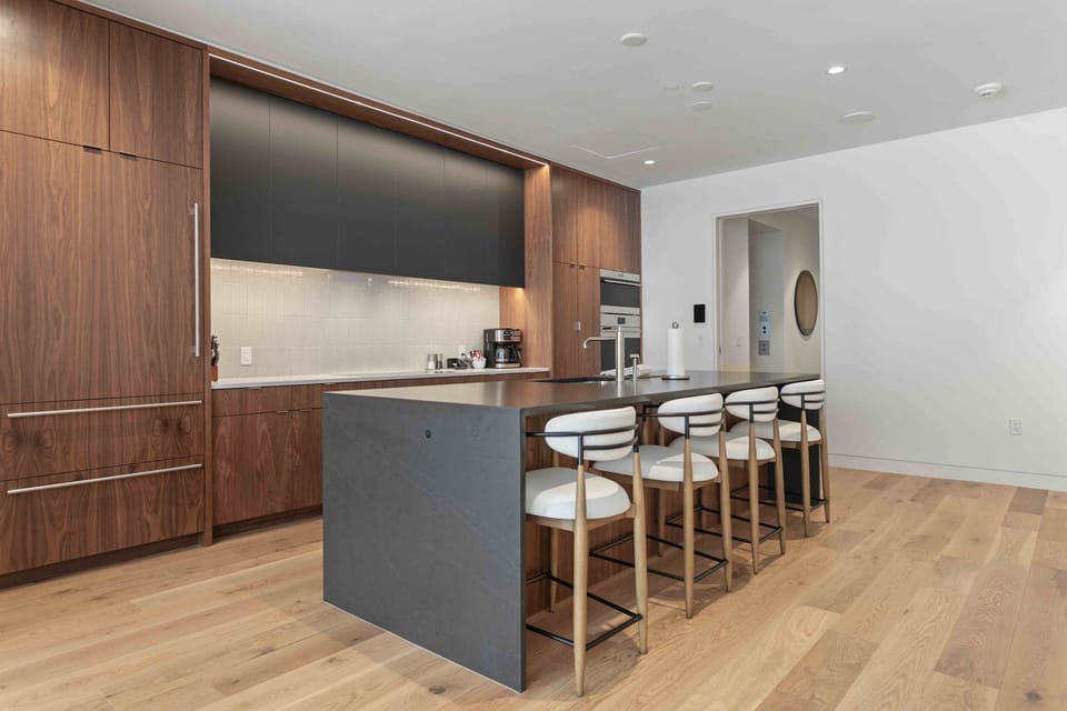 Condo, 3 Bedrooms | Private kitchen | Coffee/tea maker, fridge, oven, toaster