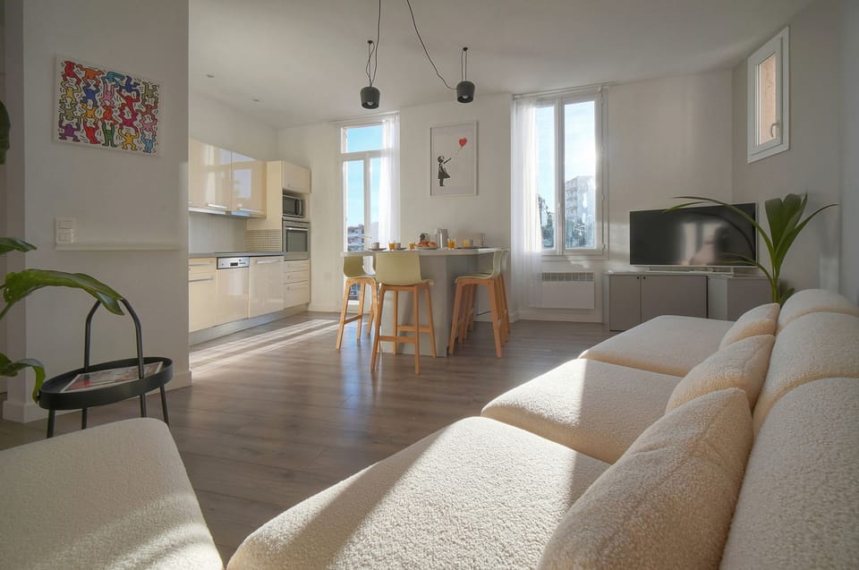 House | 6 bedrooms