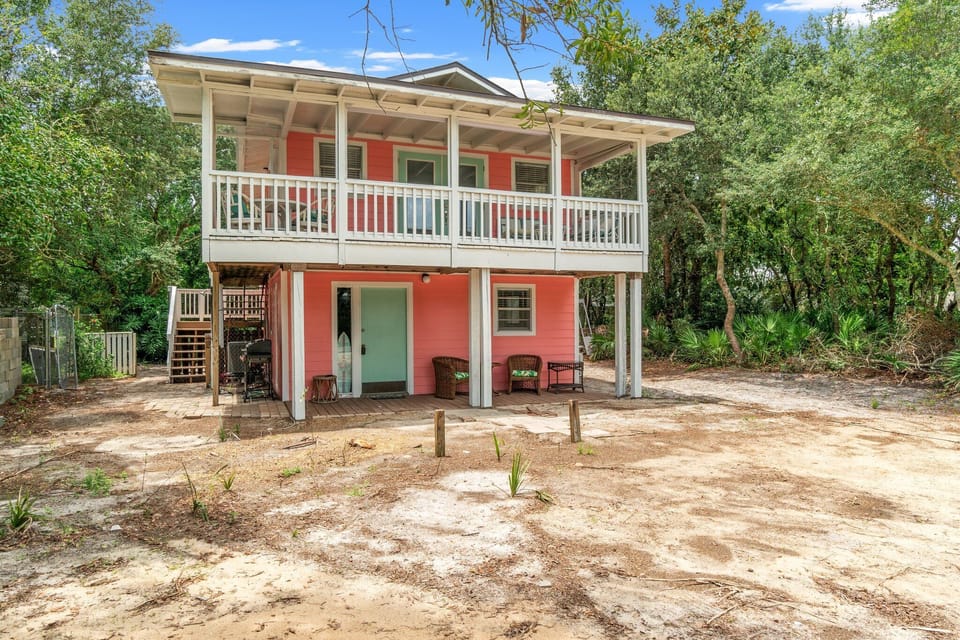 Full Exterior (Hibiscus A is located on the top level)