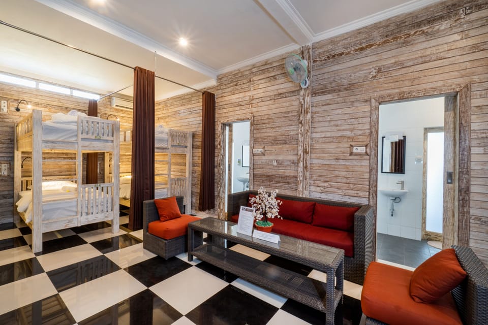 Basic Shared Dormitory, Mixed Dorm | Premium bedding, in-room safe, desk, free WiFi