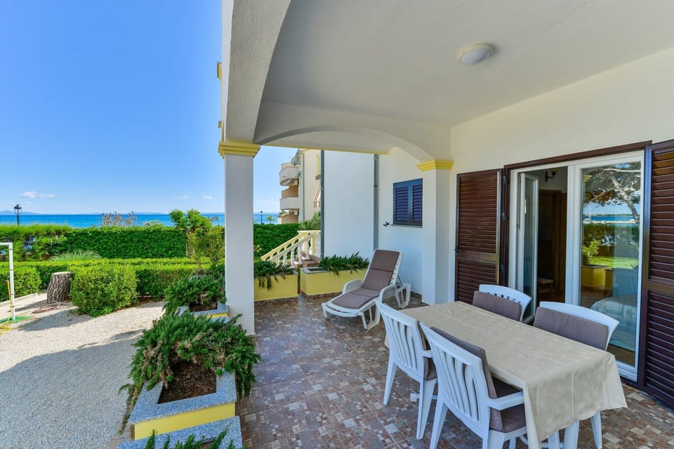 terrace