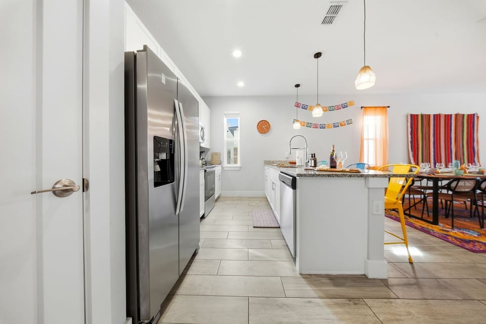 Spacious kitchen
