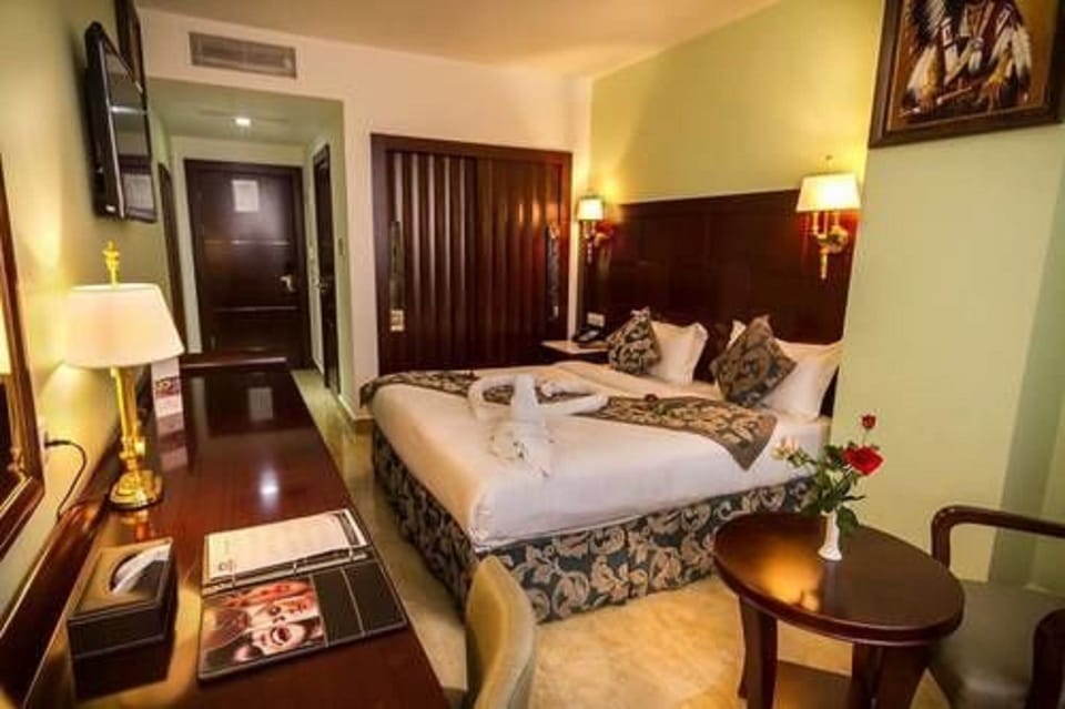 Minibar, desk, blackout drapes, cribs (surcharge)