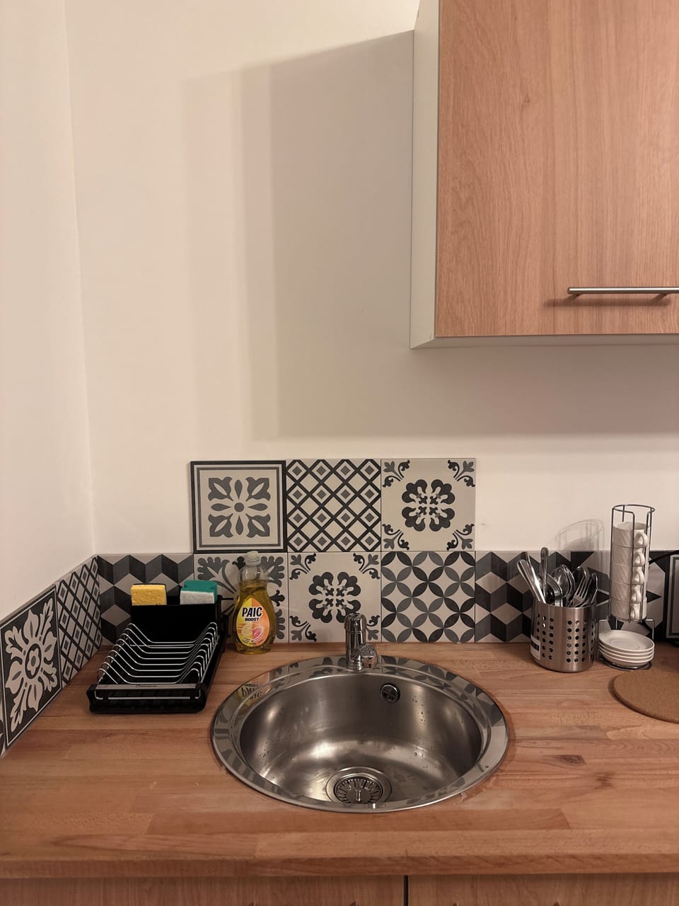 Classic Apartment, 2 Bedrooms, Non Smoking, Pets Allowed | Private kitchen